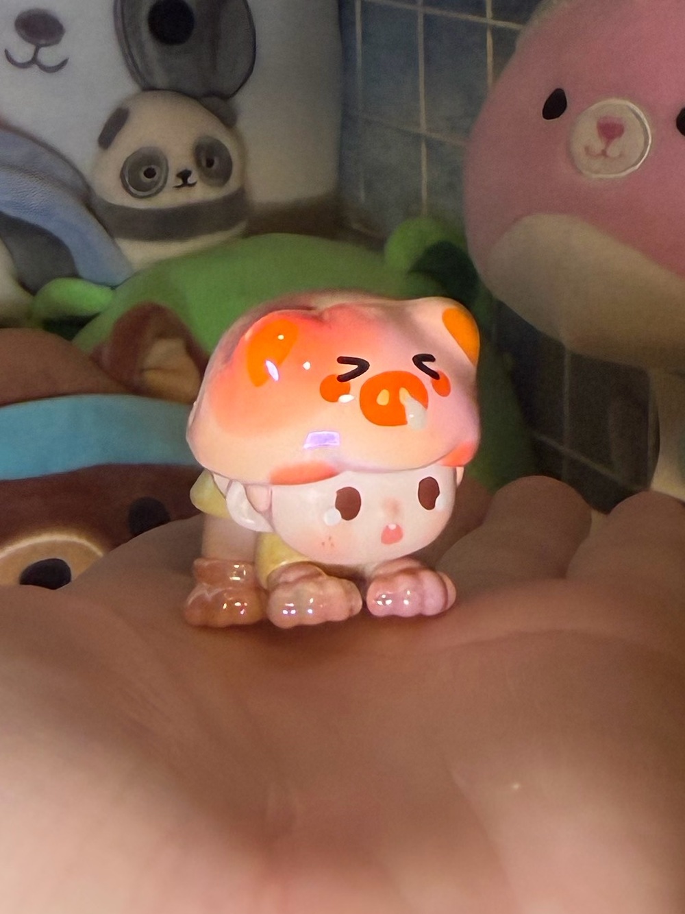 Yoyo Forest Animal Chess ‘Sleepy Pig’ 1.5” Collectible Vinyl Figure